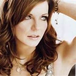 House Of A Thousand Dreams Chords by Martina McBride