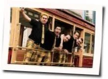 Favorite Things Chords by Me First And The Gimme Gimmes