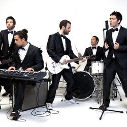 Το Κύμα Chords by Μέλισσες