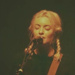 Come Back Down Chords by Men I Trust