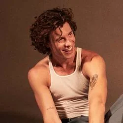 Different Kind Of Love Chords by Shawn Mendes