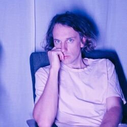 Neon Cheap Bass Tab by Methyl Ethel