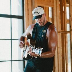 Her Kinda Love Chords by Meyers Leonard