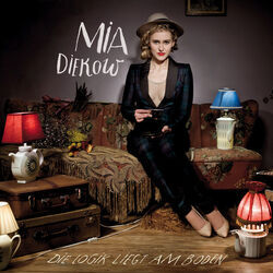 Die Logik Liegt Am Boden Live Chords by Mia Diekow