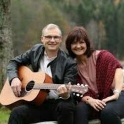 Vi Vill Ge Dig ära Chords by Michael & Camilla Lahall