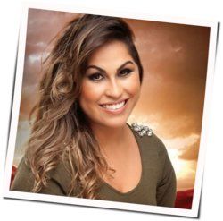 Adorador De Verdade Chords by Michelle Nascimento