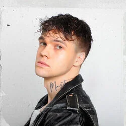 Delilah Chords by Mikolas Josef