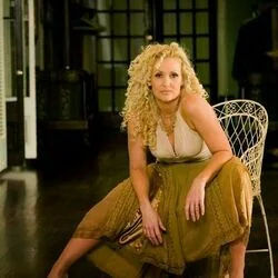 I Do Chords by Mila Mason