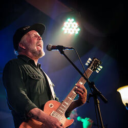 Howl At The Moon Chords by Miles Nielsen