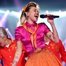 Younger Now (Ver3) Chords by Miley Cyrus