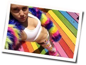 Miley Cyrus chords for Rainbowland