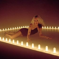 Miley Cyrus chords for Thousand miles (feat. brandi carlile)