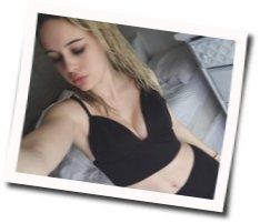 Fire N Gold  Chords by Bea Miller