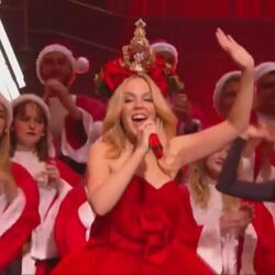 I Wish It Could Be Christmas Everyday Chords by Kylie Minogue