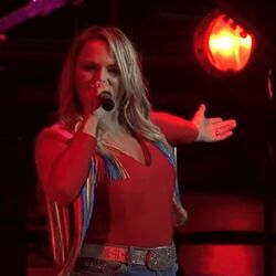 Carousel  Chords by Miranda Lambert