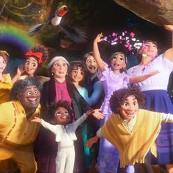 Encanto - La Familia Madrigal Chords by Cartoons Music