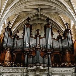 Kyrie Eleison Chords by Christmas Songs