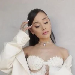 Don't Look Up - Just Look Up Chords by Soundtracks 🎦