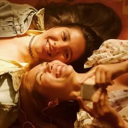 Girls Like Girls - Periwinkle Princess Chords by Soundtracks 🎦