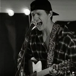 Mums List - Don't You Forget About Me Chords by Soundtracks 🎦