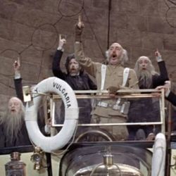 Chitty Chitty Bang Bang - The Roses Of Success Chords by Soundtracks