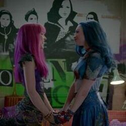 Descendants 2 - Space Between Chords by Soundtracks