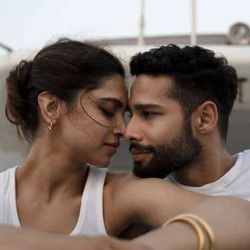 Gehraiyaan Title Track Chords by Soundtracks