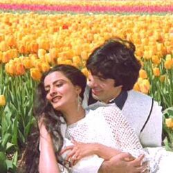 Silsila - Dekha Ek Khwab Chords by Soundtracks