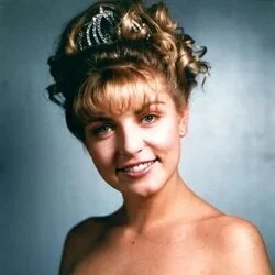 Twin Peaks - Laura Palmers Theme Intro Tab by TV Soundtracks 📺
