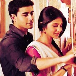 Saraswatichandra Title Song - Kuch Na Kahe Chords by Television Music
