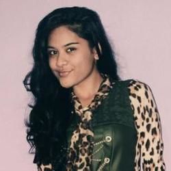 Cinta Sakota Chords by Mitha Talahatu