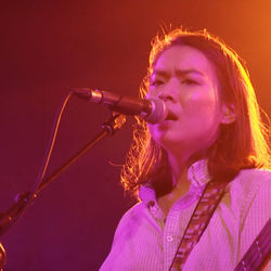 Francis Forever Bass tabs by Mitski