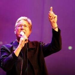 Sopla En Mí Chords by Don Moen
