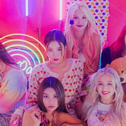 Ready Or Not Chords by MOMOLAND