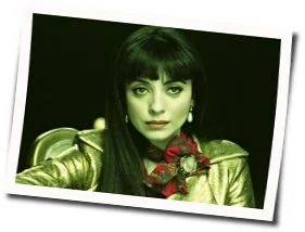El Beso Chords by Mon Laferte