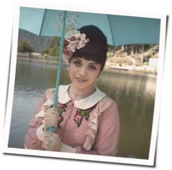 Canción De Mierda Chords by Mon Laferte