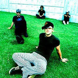 Change Chords by Monkey Majik
