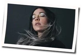 Ojitos Palidos Chords by Carla Morrison