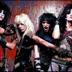 Five Years Dead by Mötley Crüe