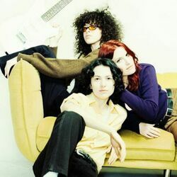 Kind Of Girl Chords by MUNA