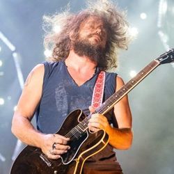 Love Love Love Chords by My Morning Jacket