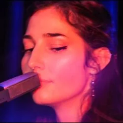 The Bear And She'll Chords by Mynolia