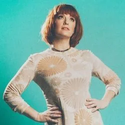 Don't Dream It's Over Chords by Leigh Nash