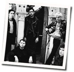 Float (Ver2) Chords by The Neighbourhood