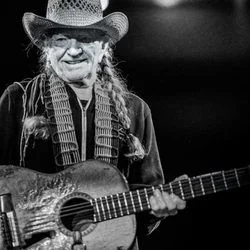I'm Just An Old Chunk Of Coal Chords by Willie Nelson