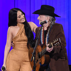 Back To Earth Duet Chords by Willie Nelson