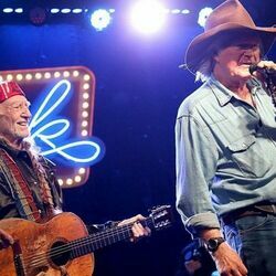 Live Forever Chords by Willie Nelson