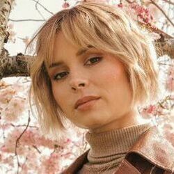 Colours Of You Chords by Nina Nesbitt
