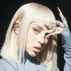 Frío Chords by Nicki Nicole