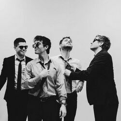 Tell Me What Makes You Sad Chords by Nicotine Dolls